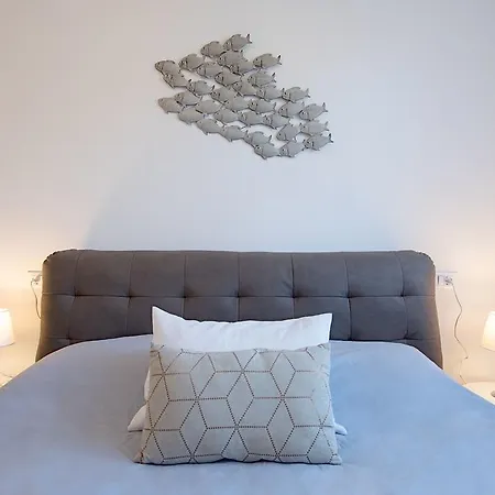 Artemisia Apartment